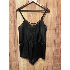 Vanity Fair Medium Vintage Bodysuit Teddy Lingerie Black Lace Embroidered